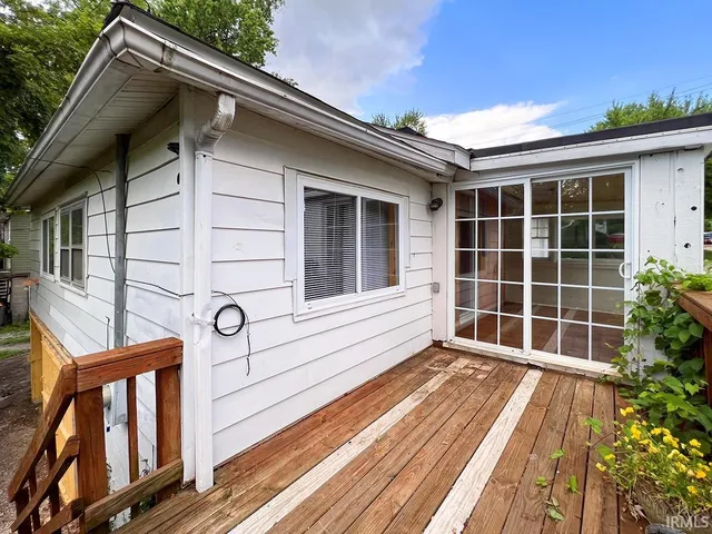 $3,400 | 410 East Hillside Drive, Bloomington, IN 47401