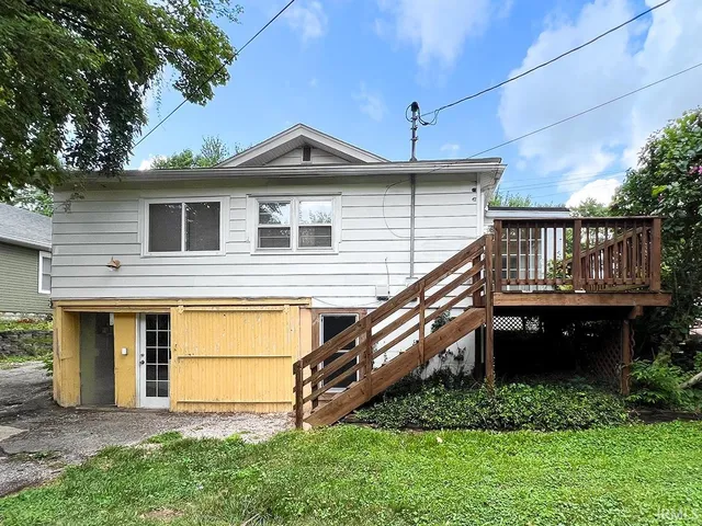 $3,400 | 410 East Hillside Drive, Bloomington, IN 47401