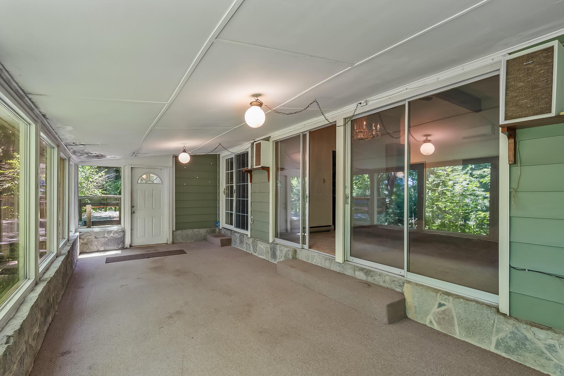5985 Dublin Road Delaware, OH 43015 - Photo 24 of 49 4 Season Room