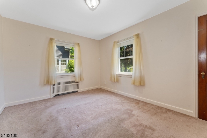 230 Swarthmore Road Linden, NJ 07036 - Photo 13 of 38