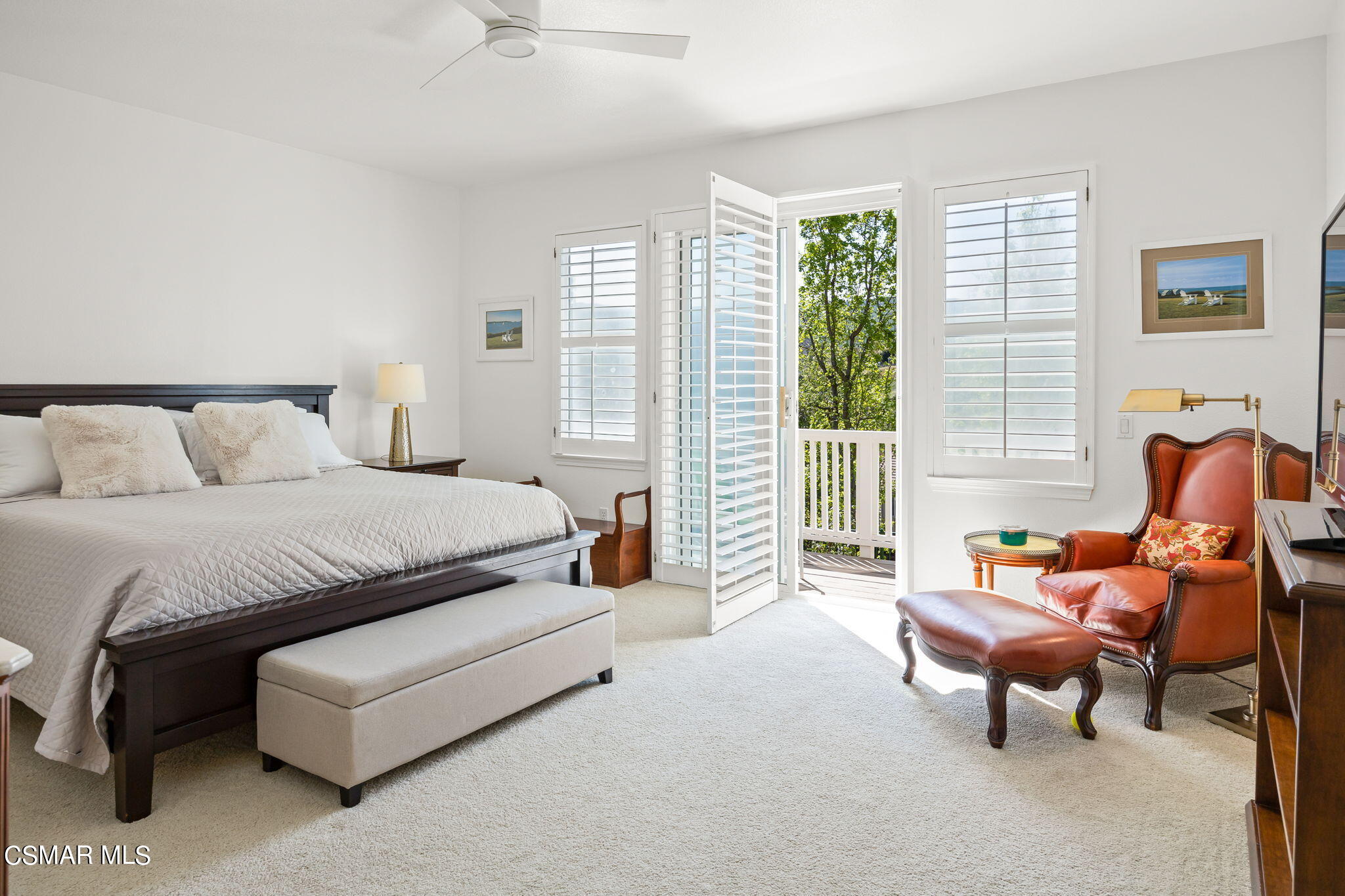 388 Woodland Road Simi Valley, CA 93065 - Photo 24 of 62 a bedroom with a bed and a couch