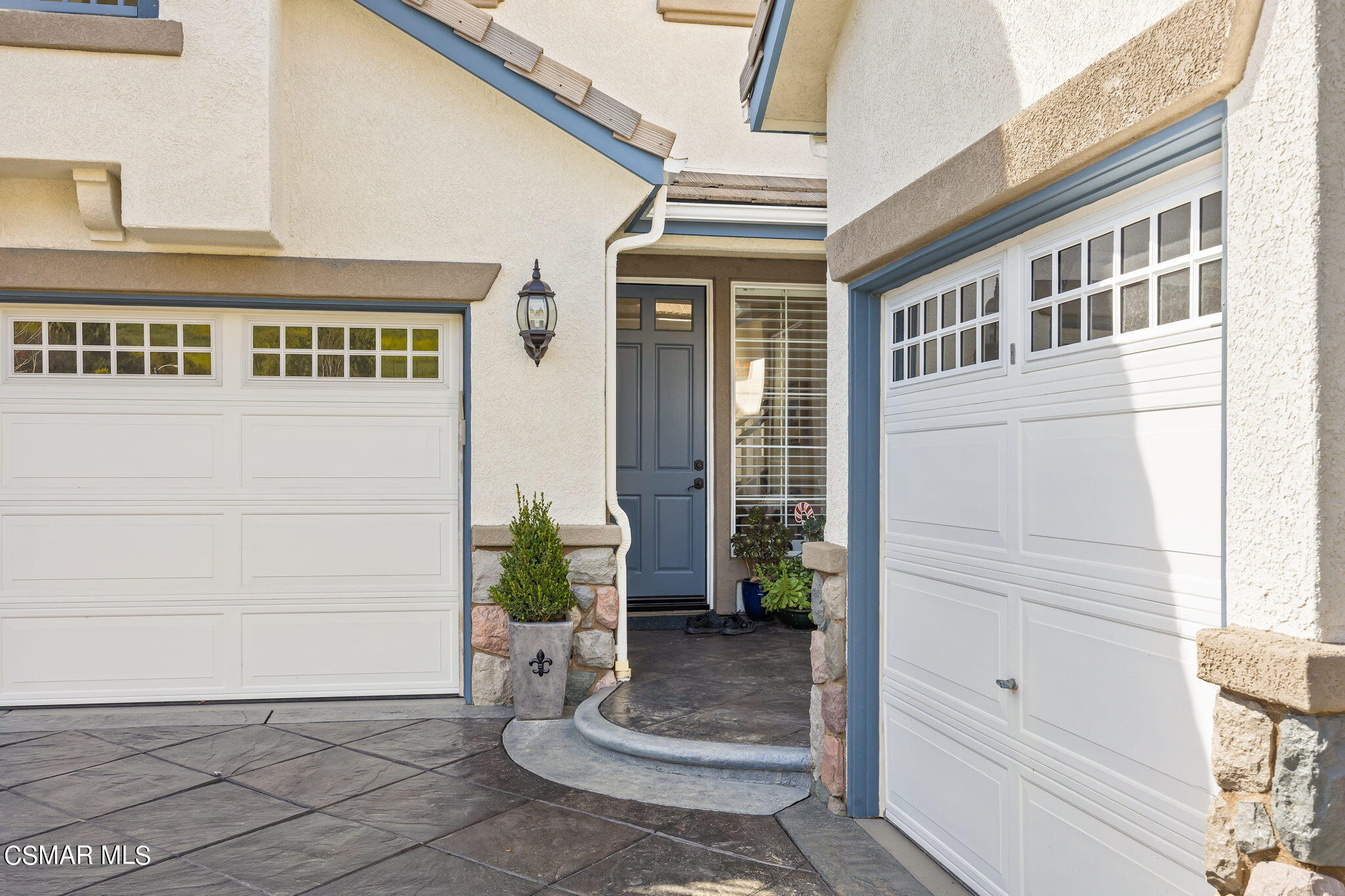 388 Woodland Road Simi Valley, CA 93065 - Photo 4 of 62 4-web-or-mls-UpmarketMedia_388Woo-4
