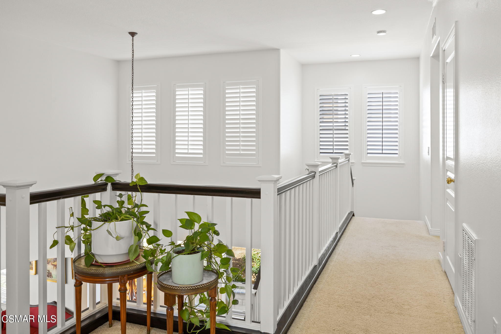 388 Woodland Road Simi Valley, CA 93065 - Photo 46 of 62 46-web-or-mls-UpmarketMedia_388Woo-27