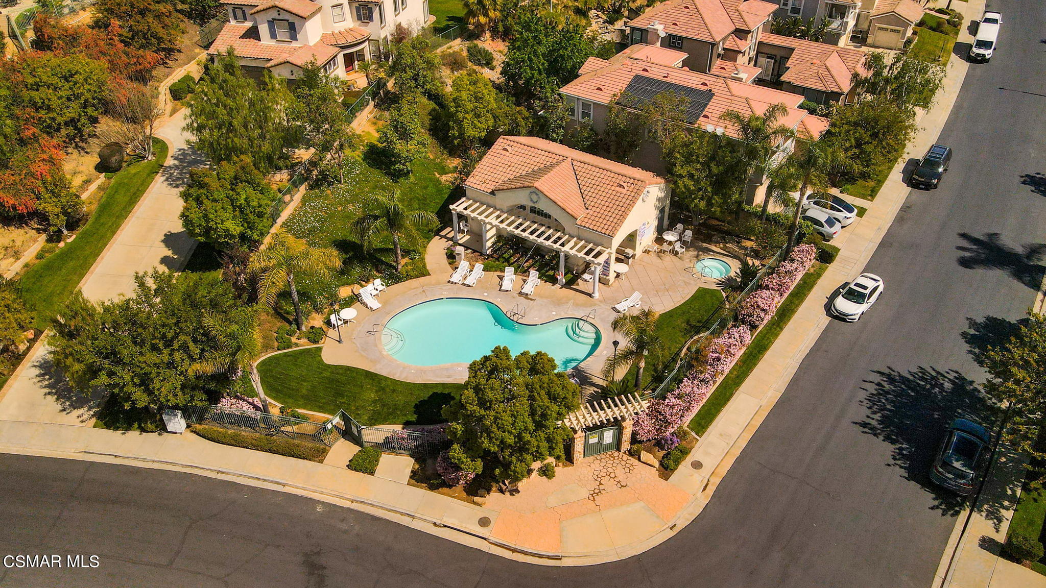 388 Woodland Road Simi Valley, CA 93065 - Photo 60 of 62 60-web-or-mls-UpmarketMedia_388WooAer-1