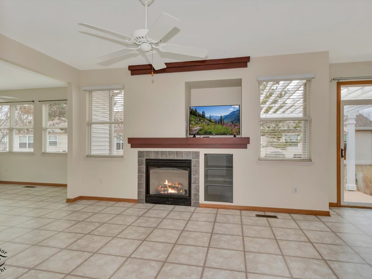 670 Wellston Lane Romeoville, IL 60446 - Photo 14 of 34