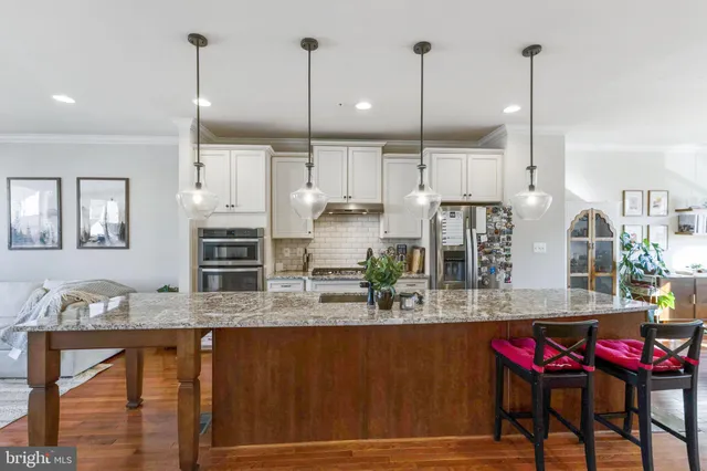 $3,400 | 13707 Petrel Street, Clarksburg, MD 20871