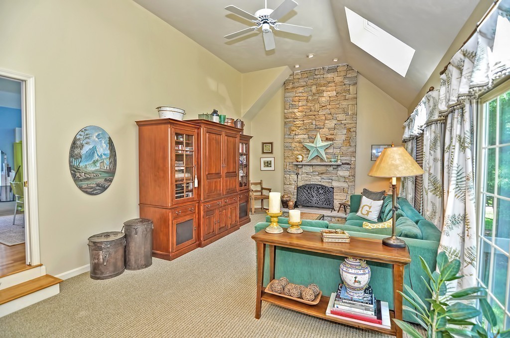 4 Whitridge Road Natick, MA 01760 - Photo 11 of 25 Gallery Image 11
