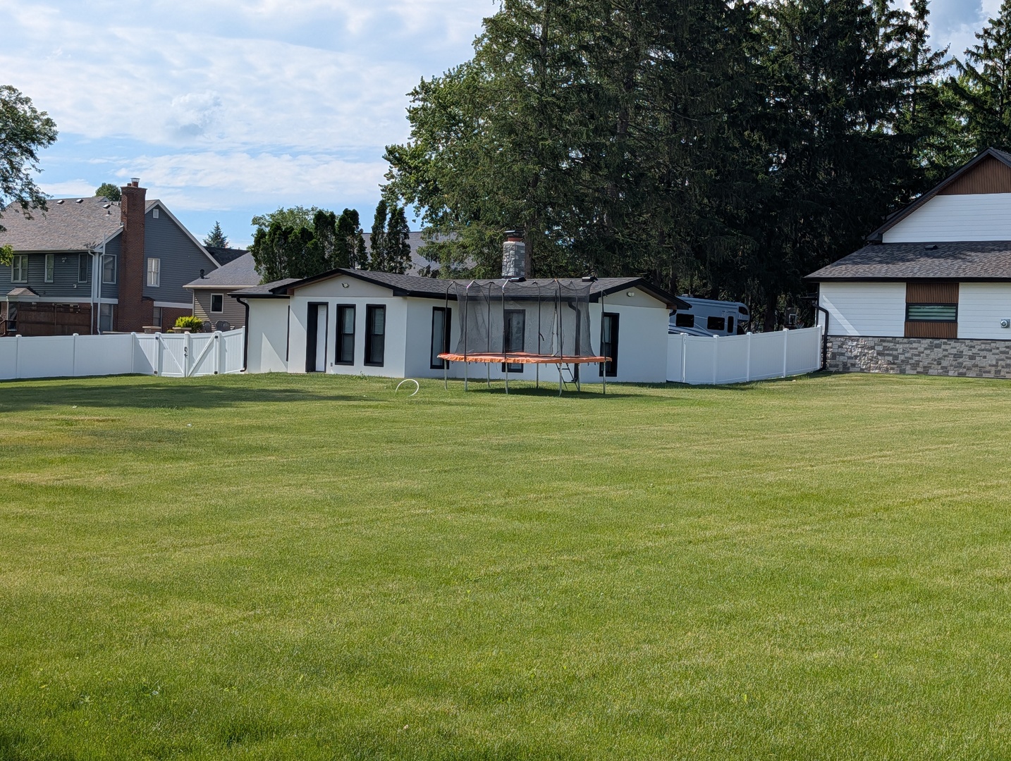 675 West Gilbert Road Palatine, IL 60067 - Photo 10 of 20