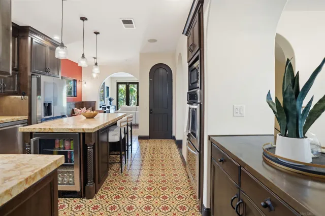 $4,395,000 | 258 H Avenue, Coronado, CA 92118