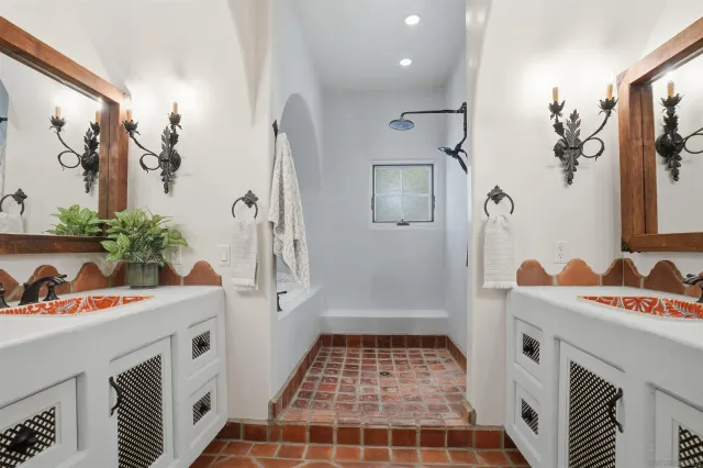 $4,395,000 | 258 H Avenue, Coronado, CA 92118