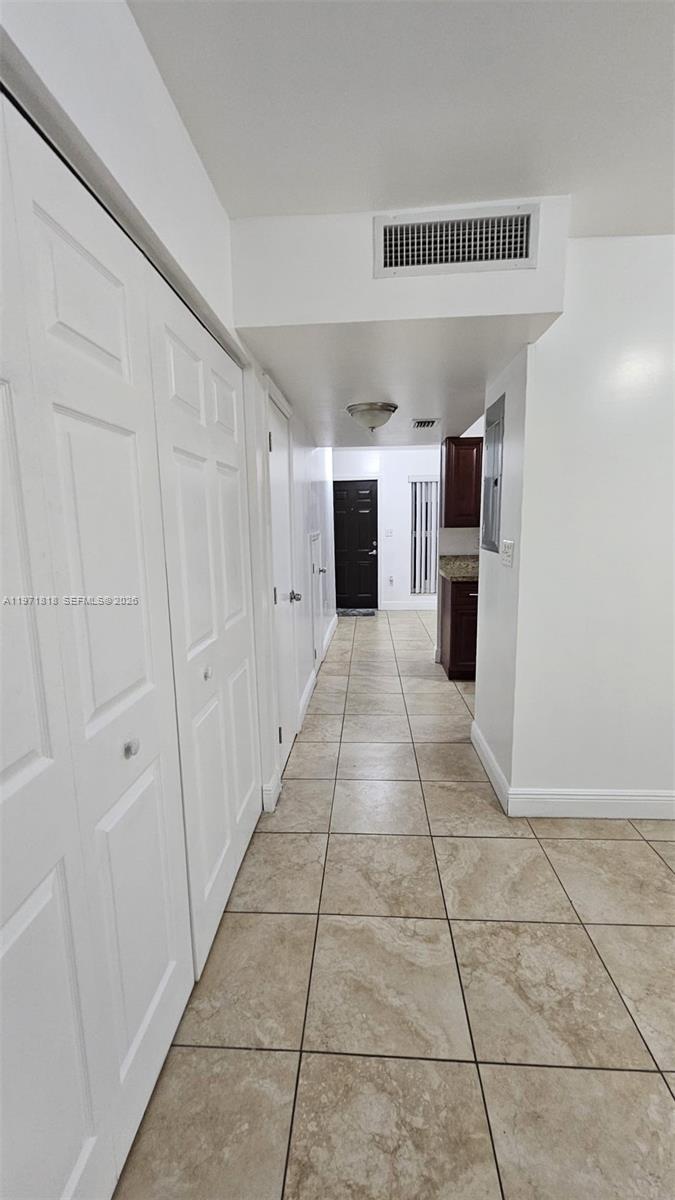 535 Northwest 19th Street, Unit 369 Miami, FL 33136 - Photo 14 of 26 a view of entryway