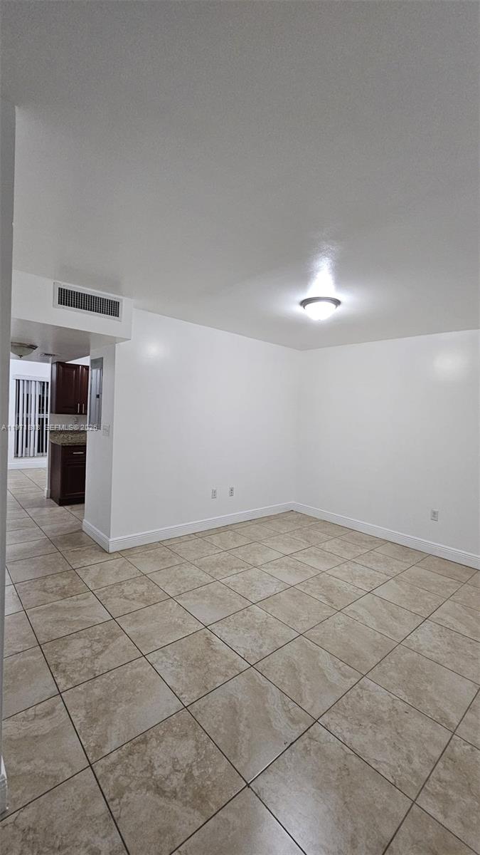 535 Northwest 19th Street, Unit 369 Miami, FL 33136 - Photo 16 of 26 a view of an empty room