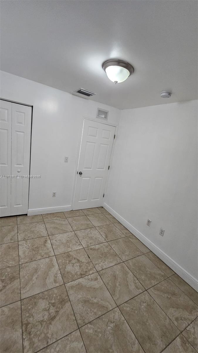 535 Northwest 19th Street, Unit 369 Miami, FL 33136 - Photo 21 of 26 a view of an empty room