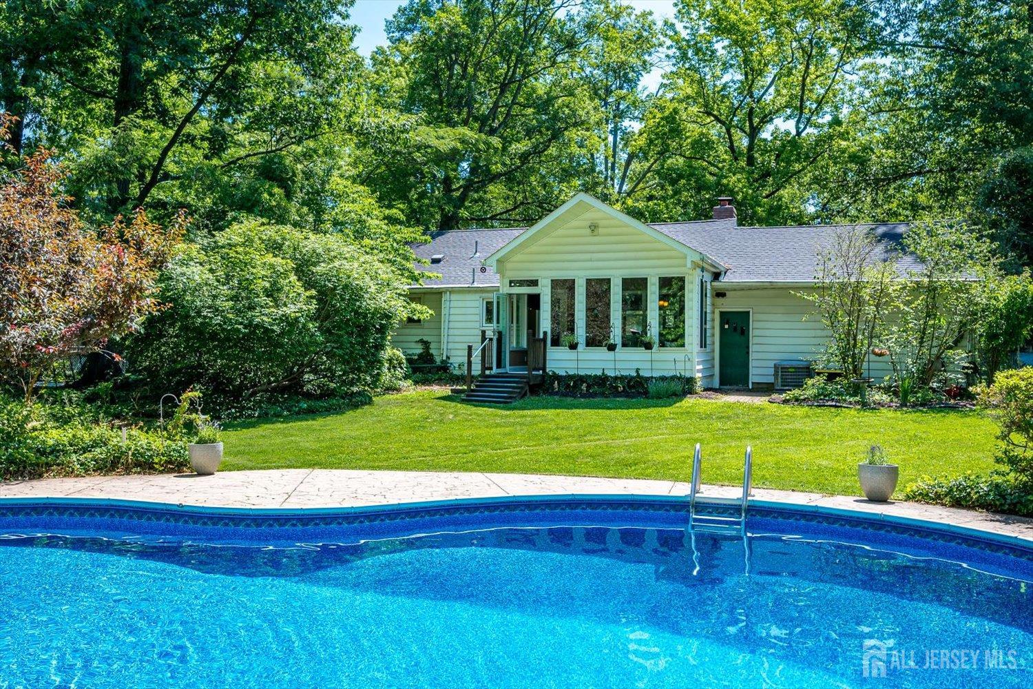 9 Clive Hills Road Edison, NJ 08820 - Photo 35 of 44
