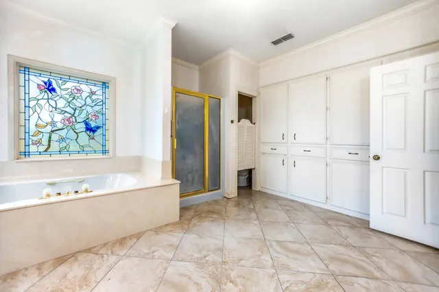 a view of an empty room with window