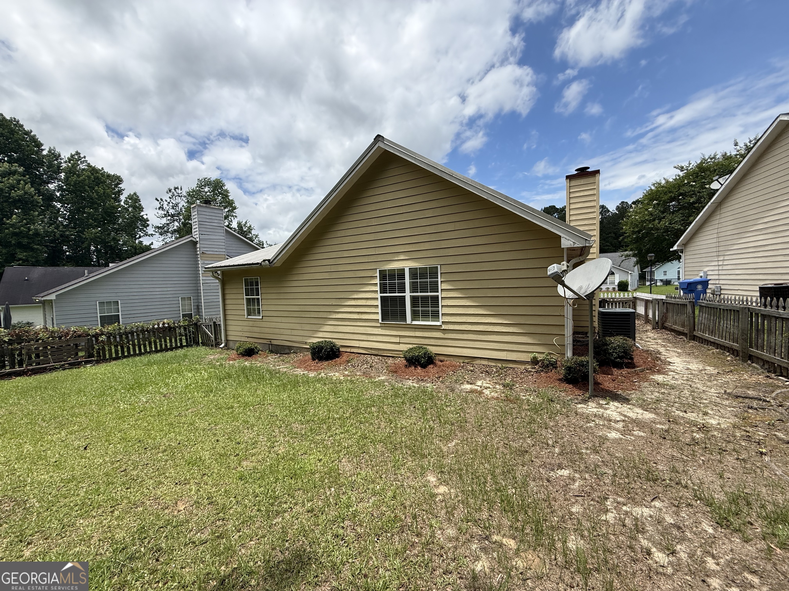 125 Shadow Pond Road Dublin, GA 31021 - Photo 5 of 27
