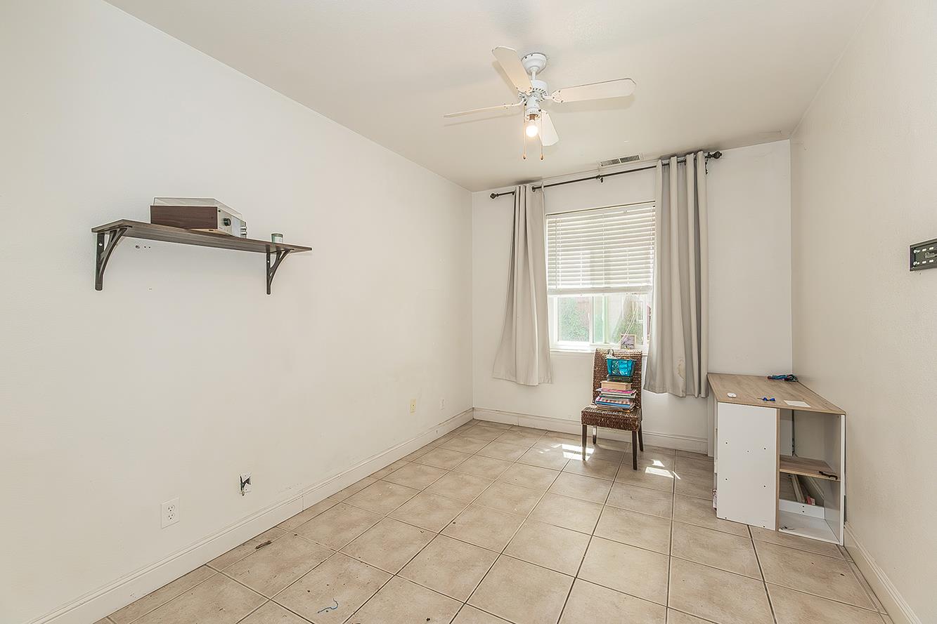 1903 North Sunny Lane Reedley, CA 93654 - Photo 12 of 34