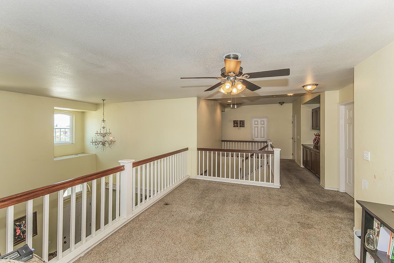 1903 North Sunny Lane Reedley, CA 93654 - Photo 17 of 34