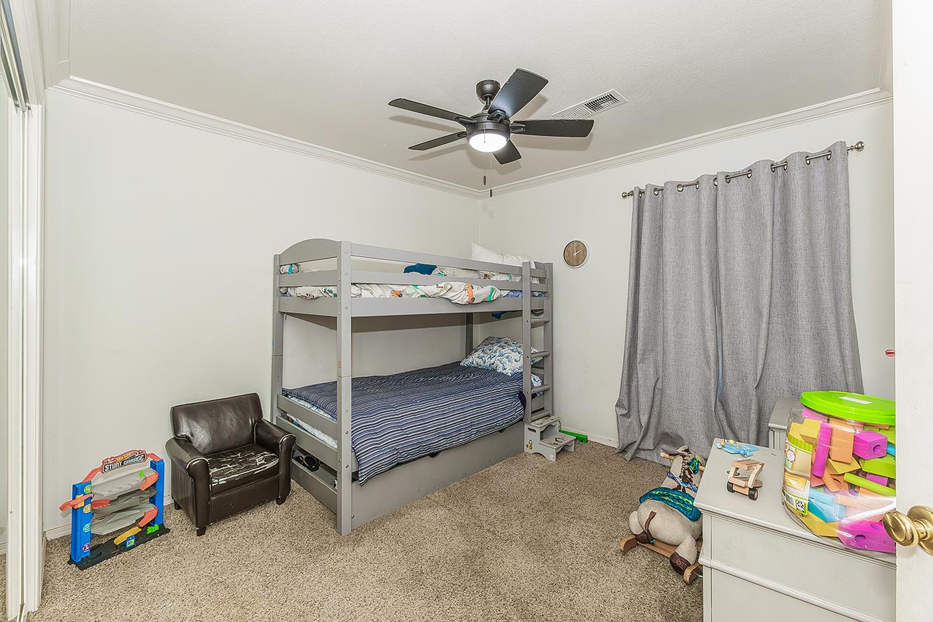 1903 North Sunny Lane Reedley, CA 93654 - Photo 27 of 34