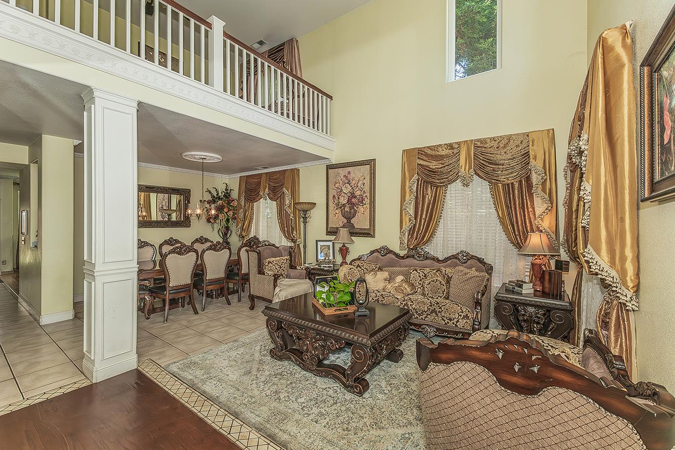 1903 North Sunny Lane Reedley, CA 93654 - Photo 5 of 34