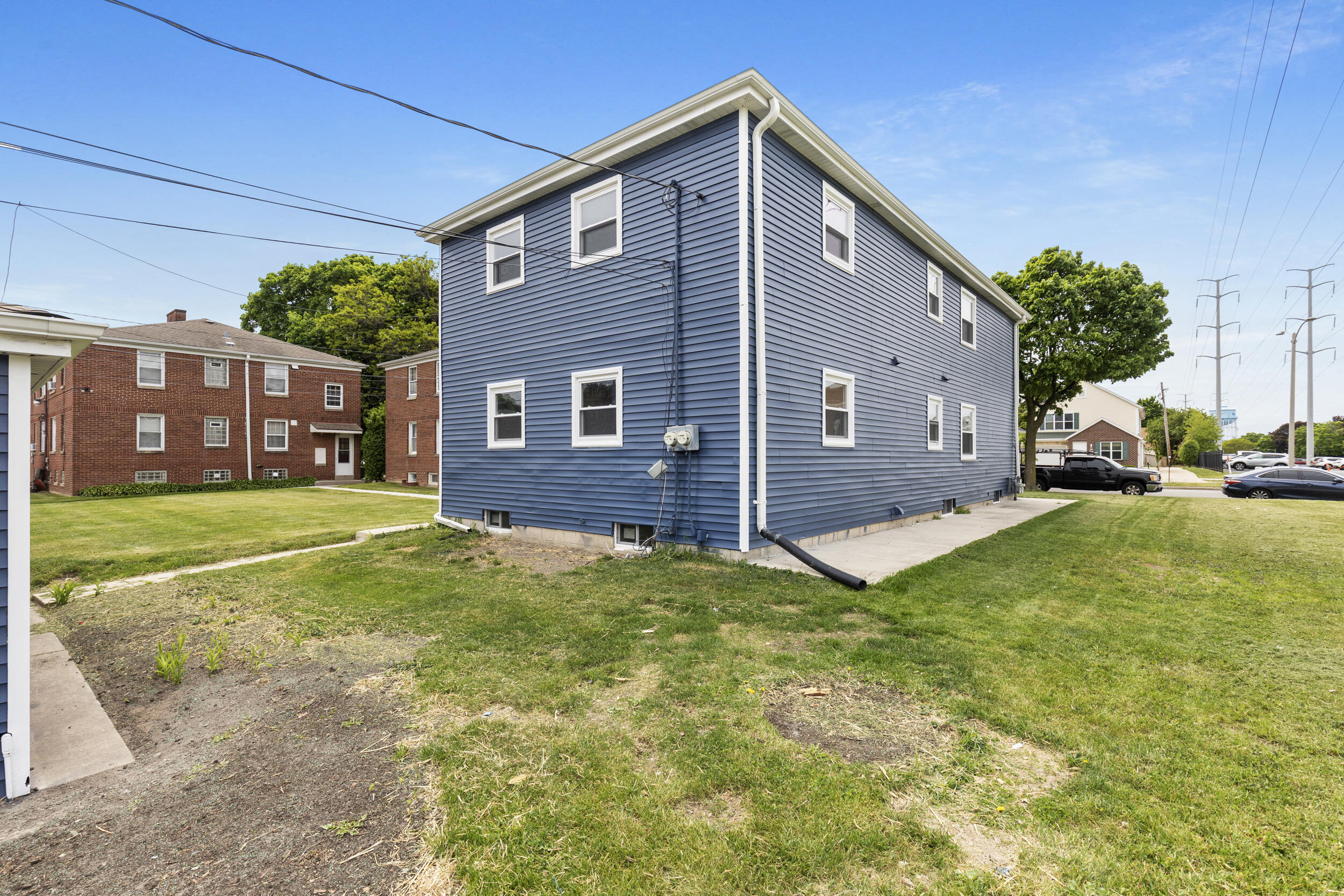 116 South 76th Street, Unit 118 Milwaukee, WI 53214 - Photo 28 of 37 Back of the House