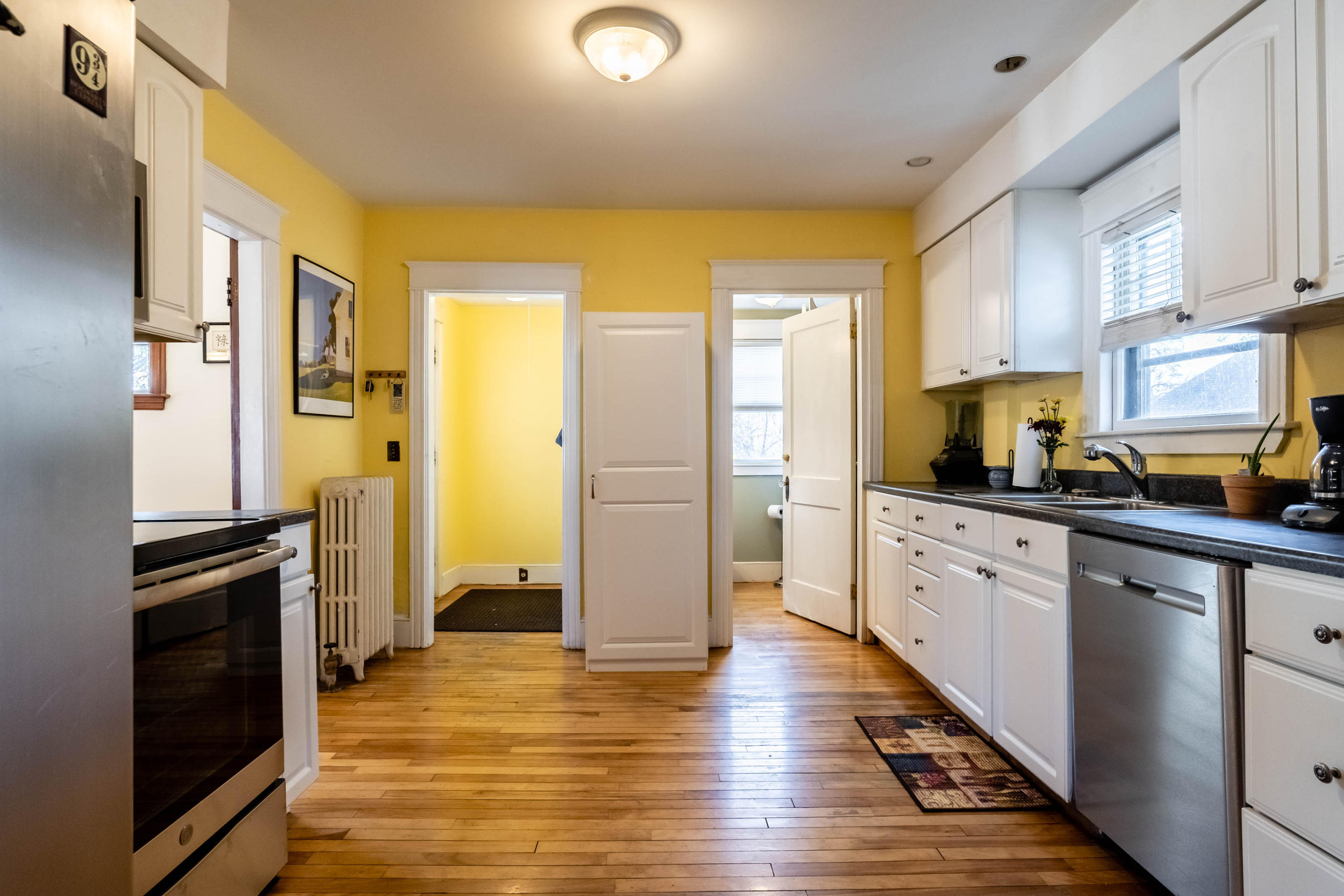 12 Colonial Road Portland, ME 04102 - Photo 14 of 35 2-1st Floor-6