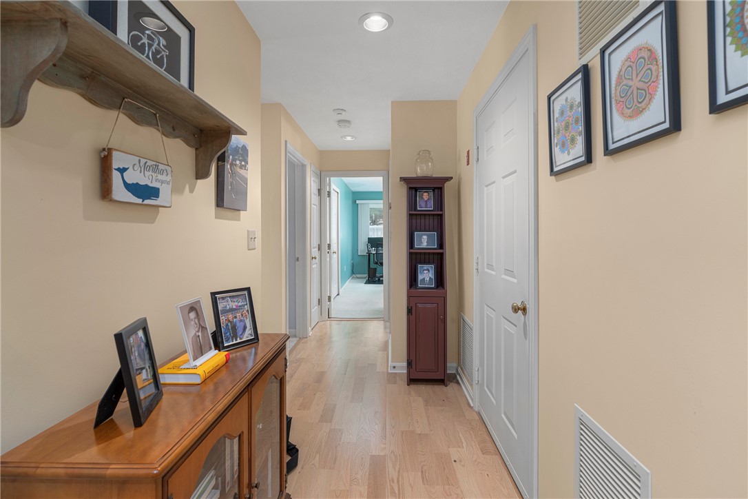 185 Manville Hill Road, Unit 202 Cumberland, RI 02864 - Photo 11 of 23 Gallery Image 11