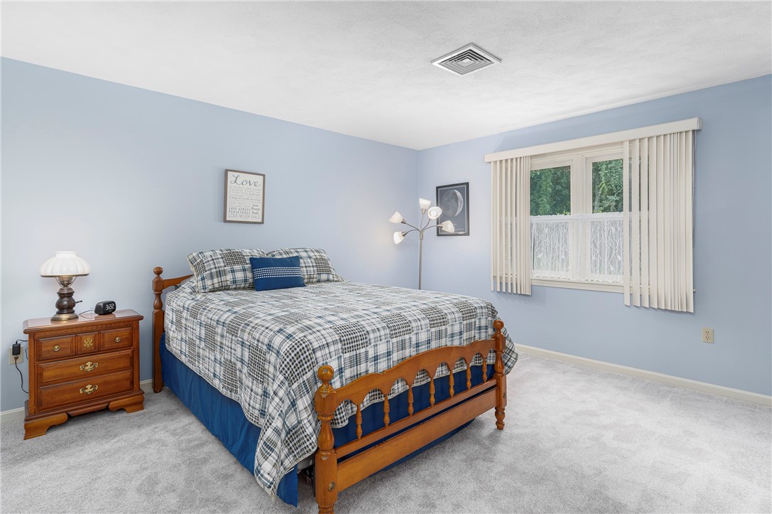 185 Manville Hill Road, Unit 202 Cumberland, RI 02864 - Photo 12 of 23 Gallery Image 12