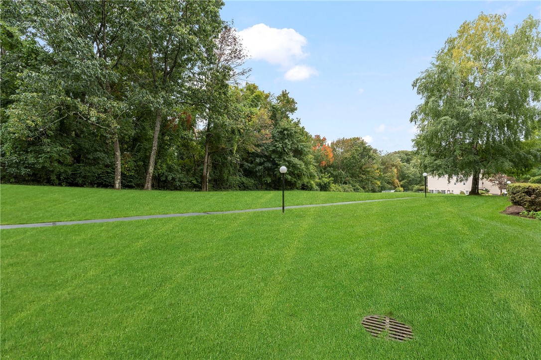 185 Manville Hill Road, Unit 202 Cumberland, RI 02864 - Photo 19 of 23 Gallery Image 19