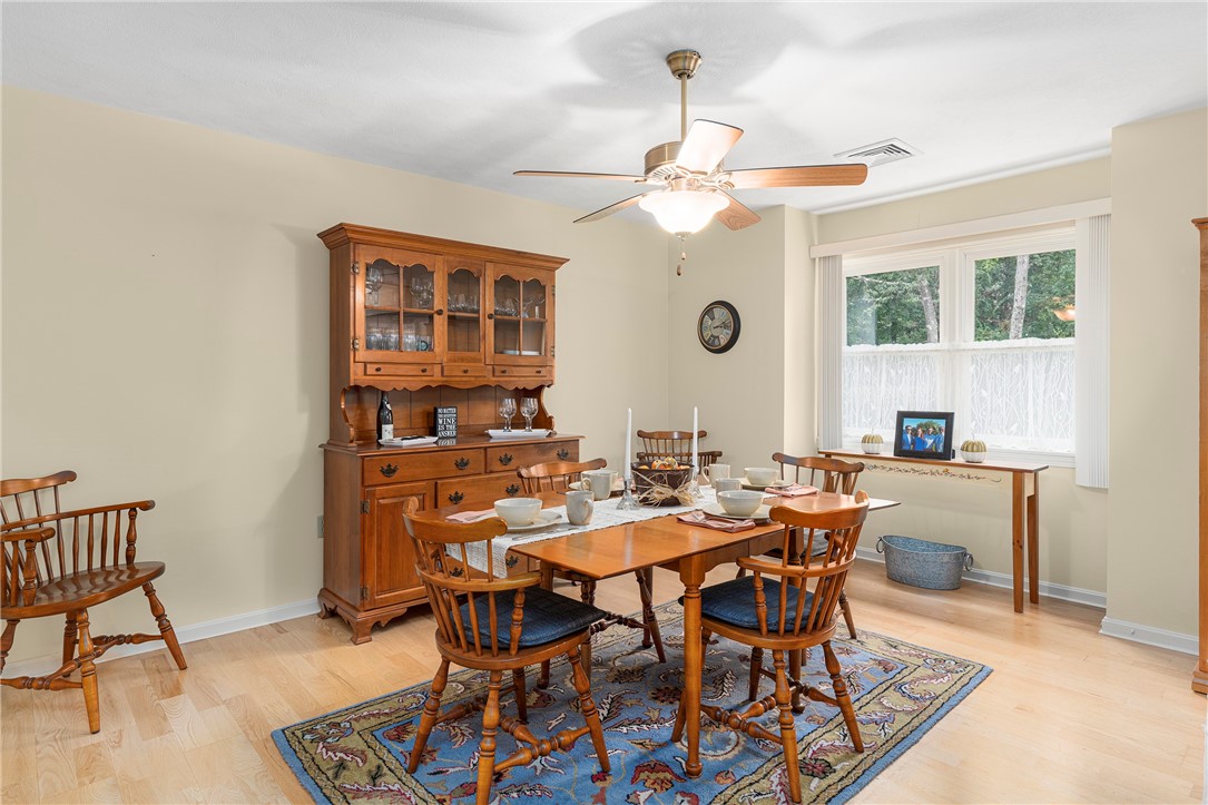 185 Manville Hill Road, Unit 202 Cumberland, RI 02864 - Photo 7 of 23 Gallery Image 7