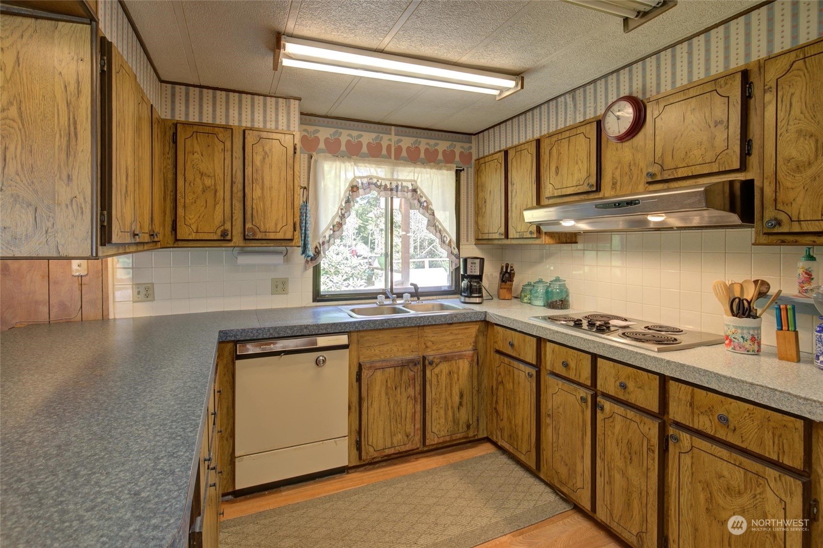 269 Monte Elma Road Montesano, WA 98563 - Photo 6 of 34 Gallery Image 6