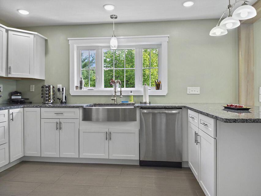 218 South Reynolds Road Winslow, ME 04901 - Photo 5 of 74 10