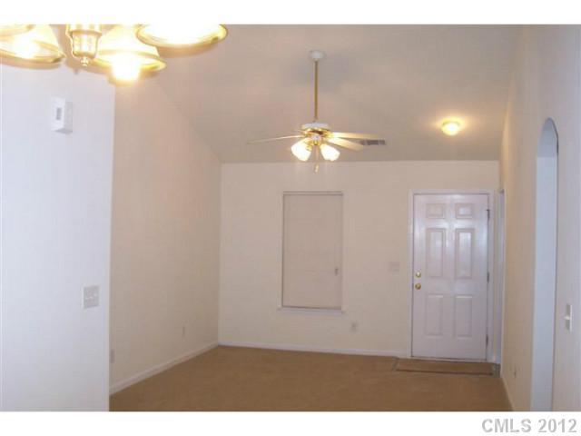 3531 Lake Road Charlotte, NC 28269 - Photo 3 of 8