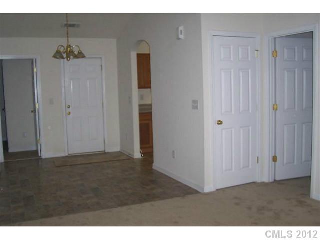 3531 Lake Road Charlotte, NC 28269 - Photo 4 of 8