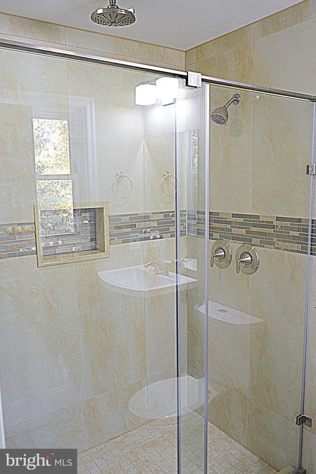 10914 Stang Road Owings Mills, MD 21117 - Photo 9 of 23 Bath