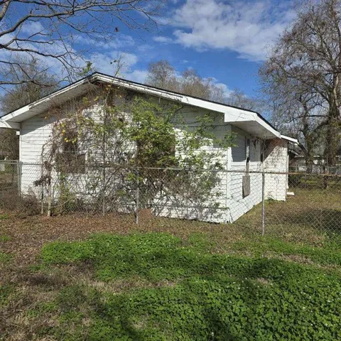 $19,900 | 711 Woodard Street, Alexandria, LA 71302