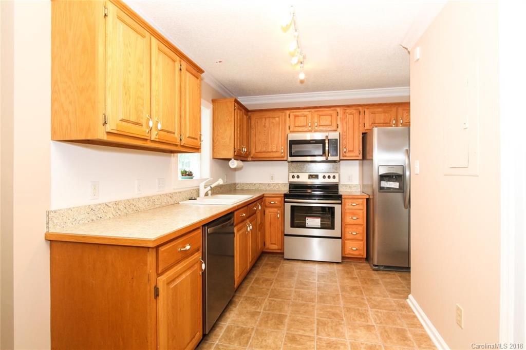 2001 Hilltop Road, Unit 171 Rock Hill, SC 29732 - Photo 12 of 31 Gallery Image 12
