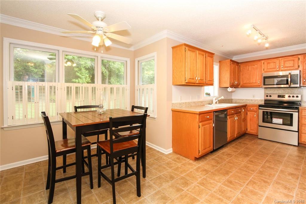 2001 Hilltop Road, Unit 171 Rock Hill, SC 29732 - Photo 9 of 31 Gallery Image 9