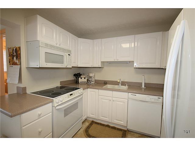 150 Southwest Hideaway Place Stuart, FL 34994 - Photo 6 of 11 Gallery Image 6