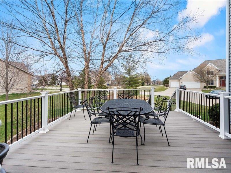 5498 Hugo Road Bettendorf, IA 52722 - Photo 14 of 40 Gallery Image 14