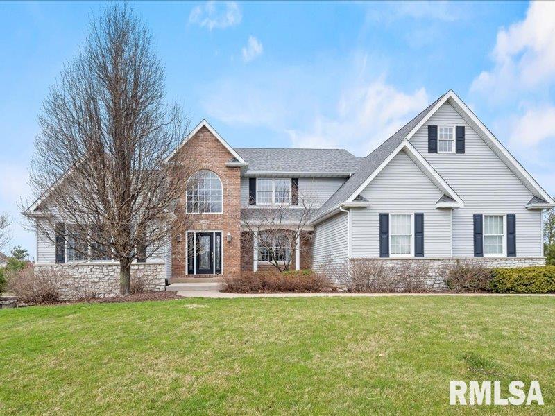 5498 Hugo Road Bettendorf, IA 52722 - Photo 2 of 40 Gallery Image 2