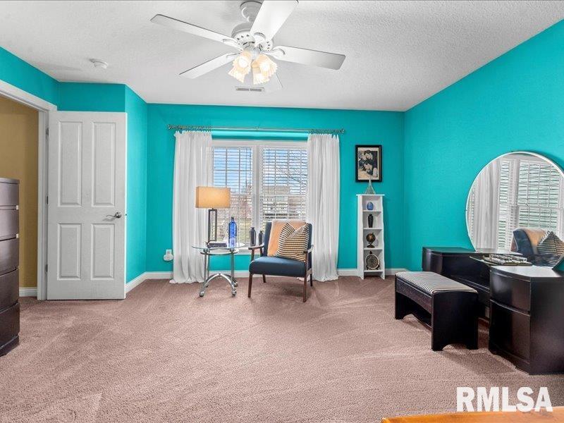 5498 Hugo Road Bettendorf, IA 52722 - Photo 22 of 40 Gallery Image 22