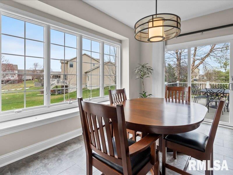 5498 Hugo Road Bettendorf, IA 52722 - Photo 10 of 40 Gallery Image 10