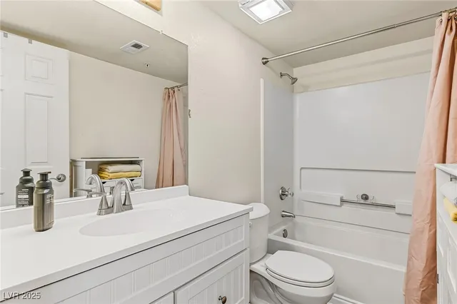 $158,000 | 3550 Bay Sands Drive, Unit 2048, Laughlin, NV 89029