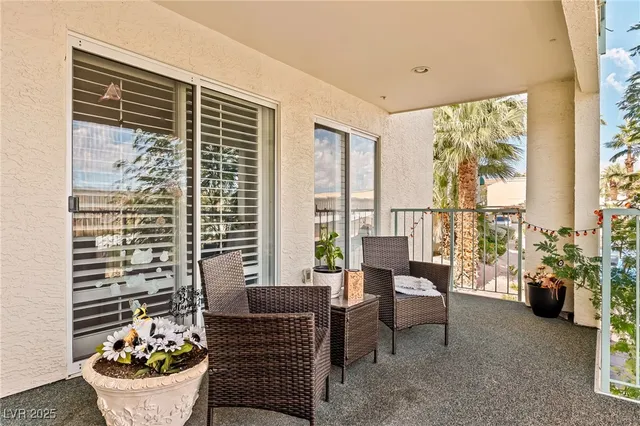 $158,000 | 3550 Bay Sands Drive, Unit 2048, Laughlin, NV 89029