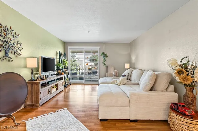 $158,000 | 3550 Bay Sands Drive, Unit 2048, Laughlin, NV 89029