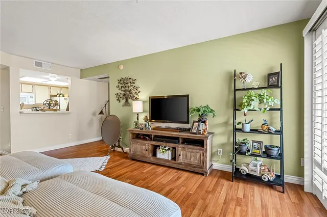 $158,000 | 3550 Bay Sands Drive, Unit 2048, Laughlin, NV 89029