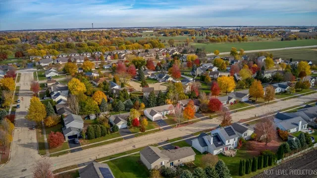 $275,000 | 1146 Quail Run, DeKalb, IL 60115