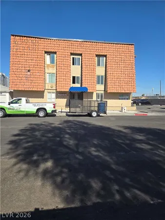 $850 | 305 North 10th Street, Unit 30, Las Vegas, NV 89101