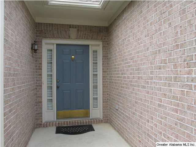 309 Cove Circle Pelham, AL 35124 - Photo 4 of 10